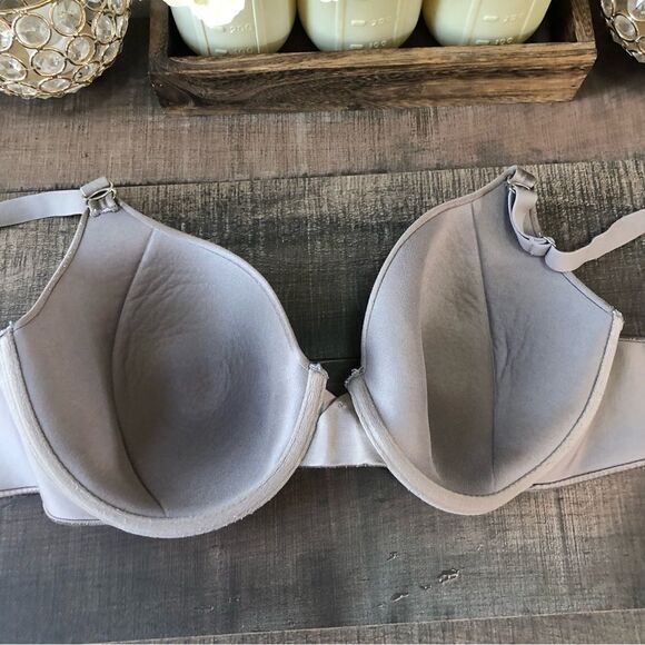 Maidenform Soft Pink and Charcoal Bras - Picture 8 of 13